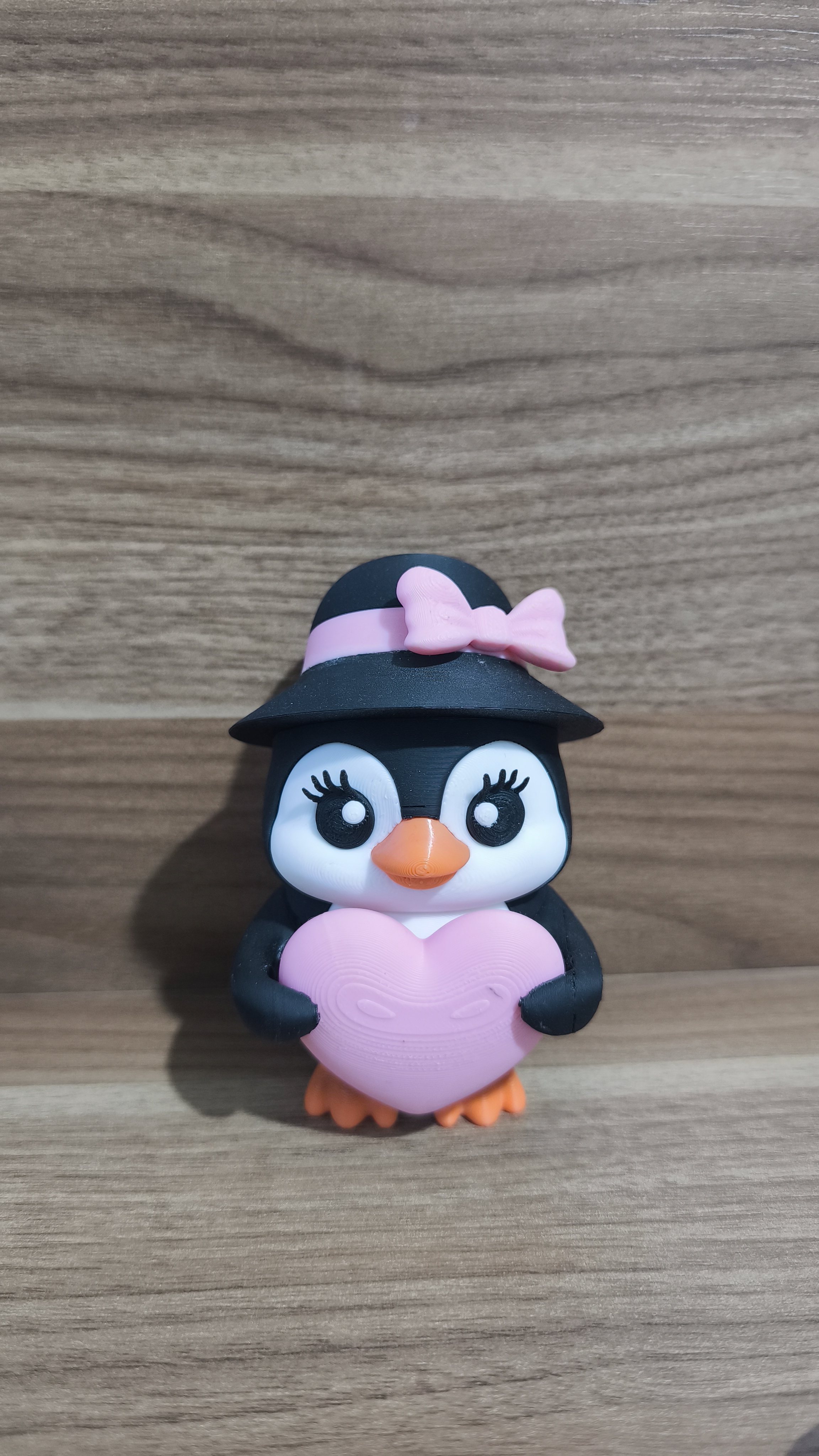 Hanımefendi Penguen