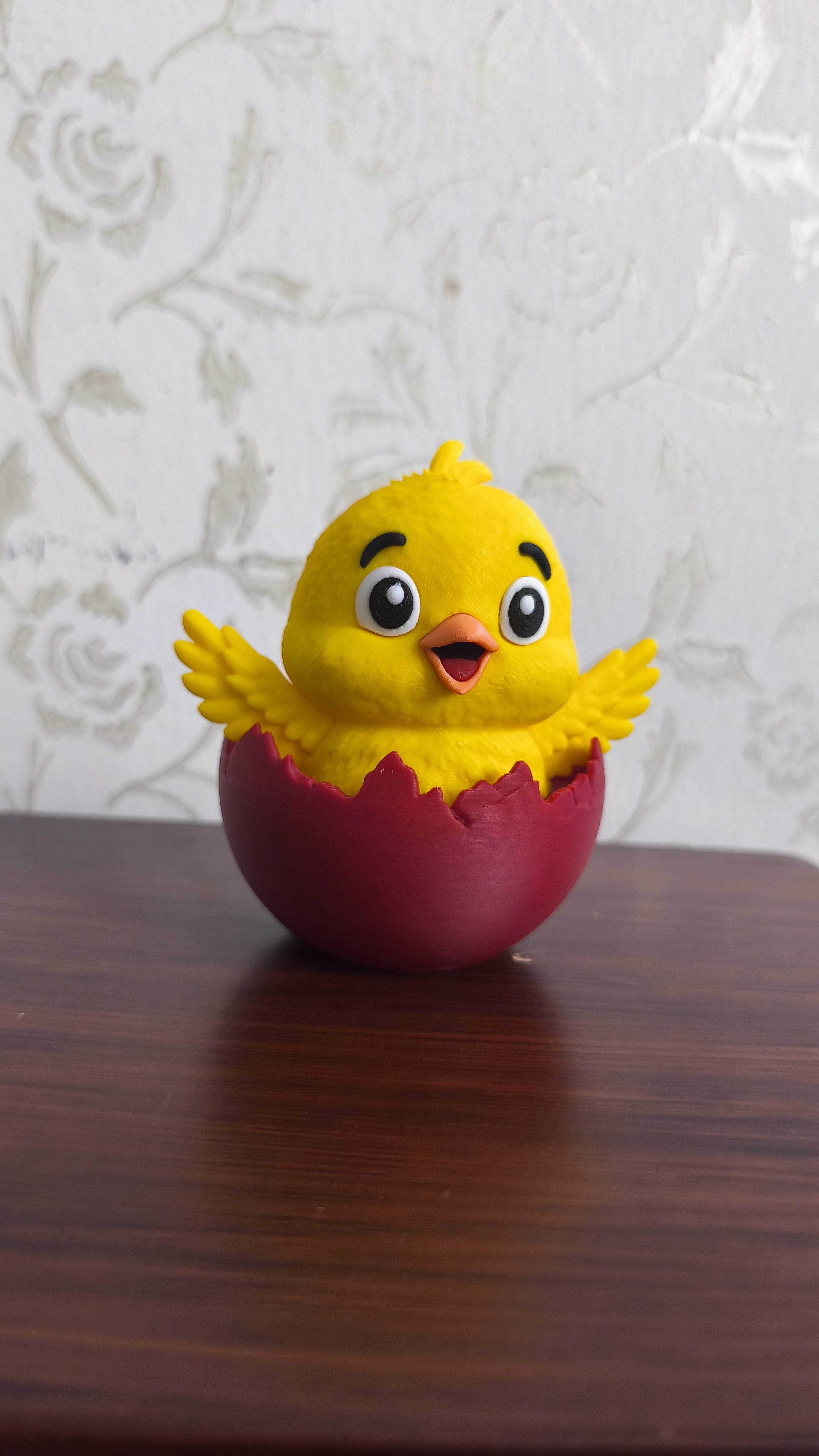 Yumurtadan Çıkan Sevimli Civciv Figürü - 11,5 cm 3D Baskı küçük görsel