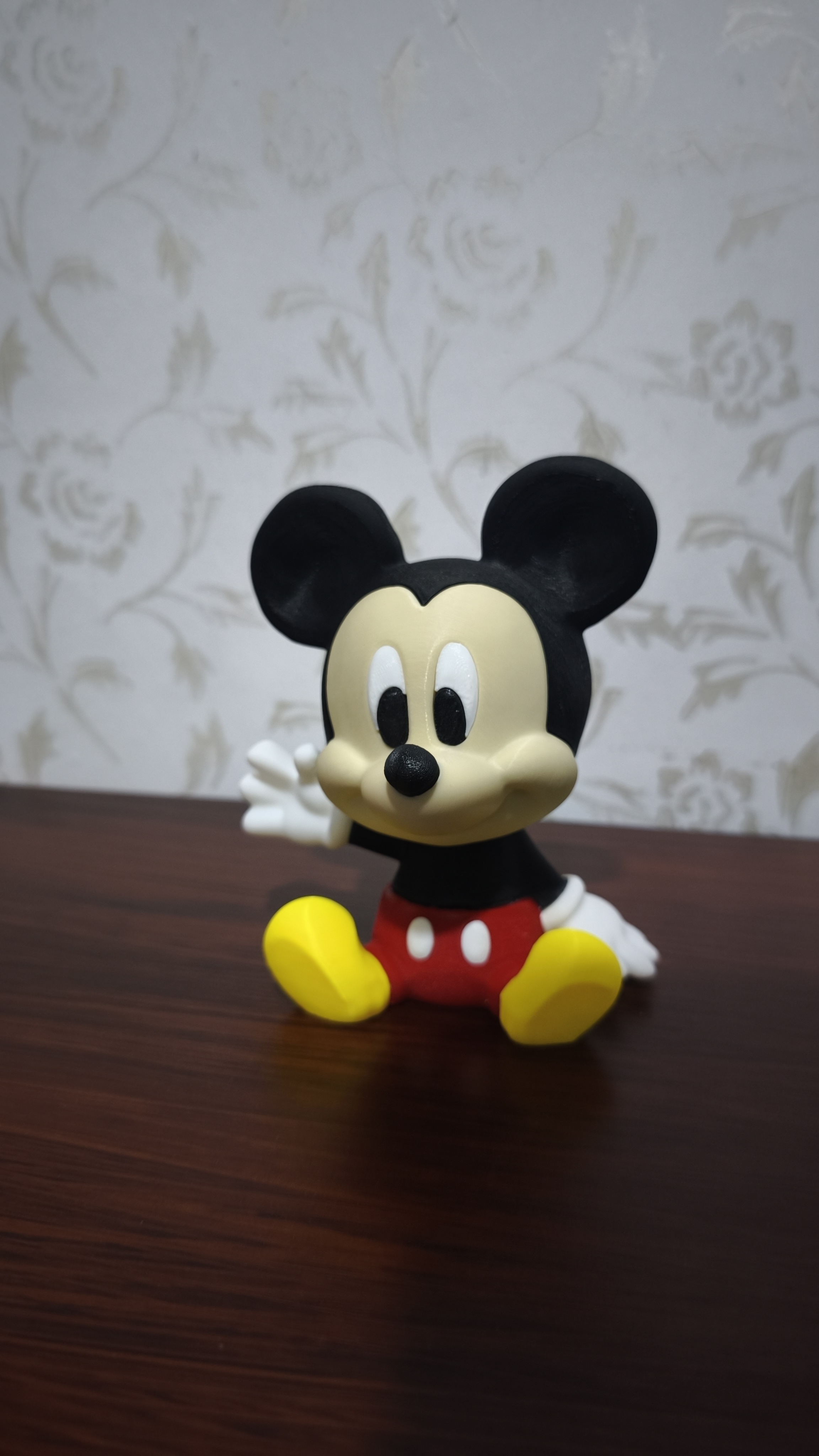 Baby Mickey Mouse: El Sallayan Neşeli Koleksiyon Figürü küçük görsel