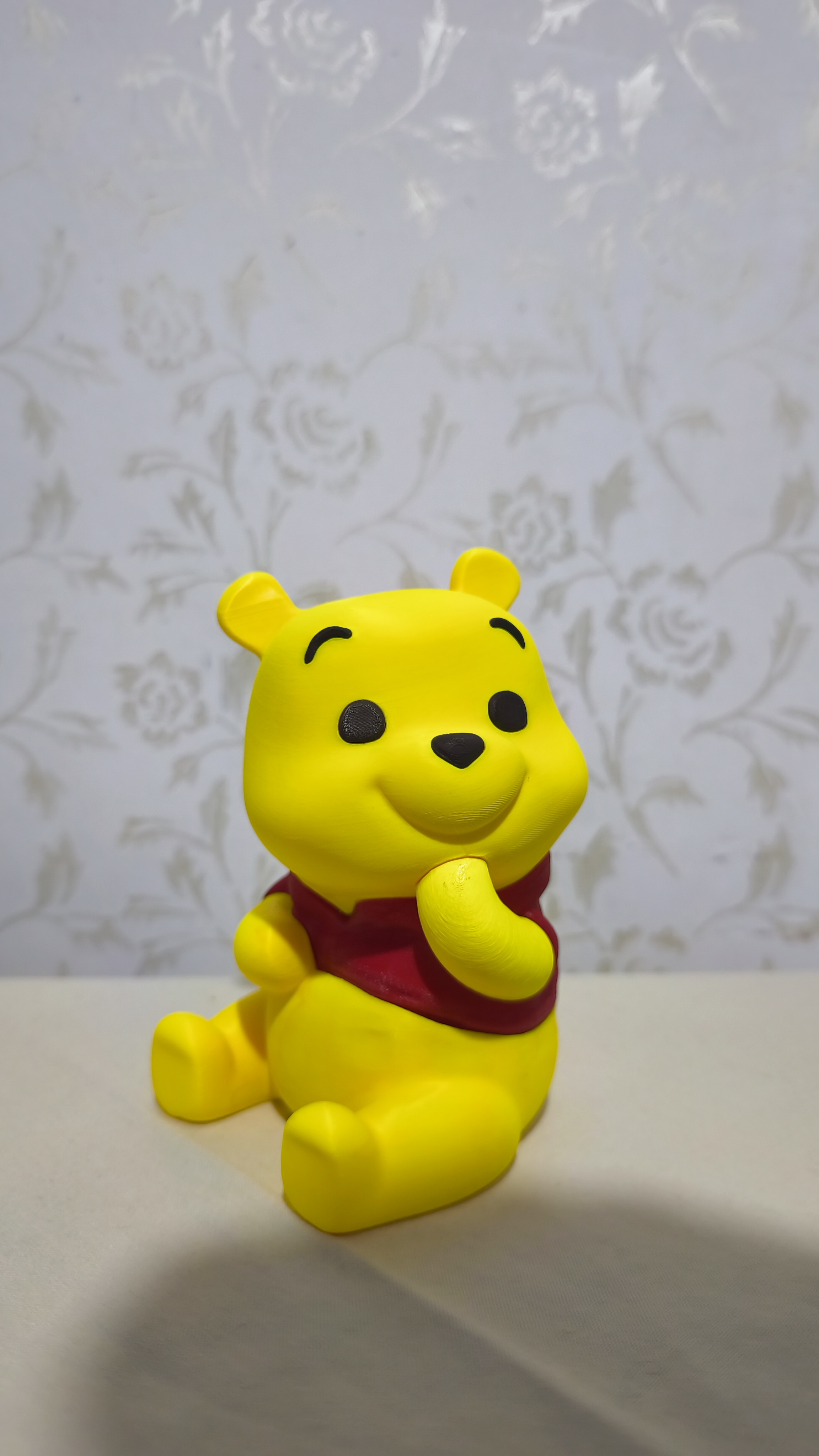 Sevimli Winnie the Pooh Oturan Figür - Özel Tasarım 3D Biblo