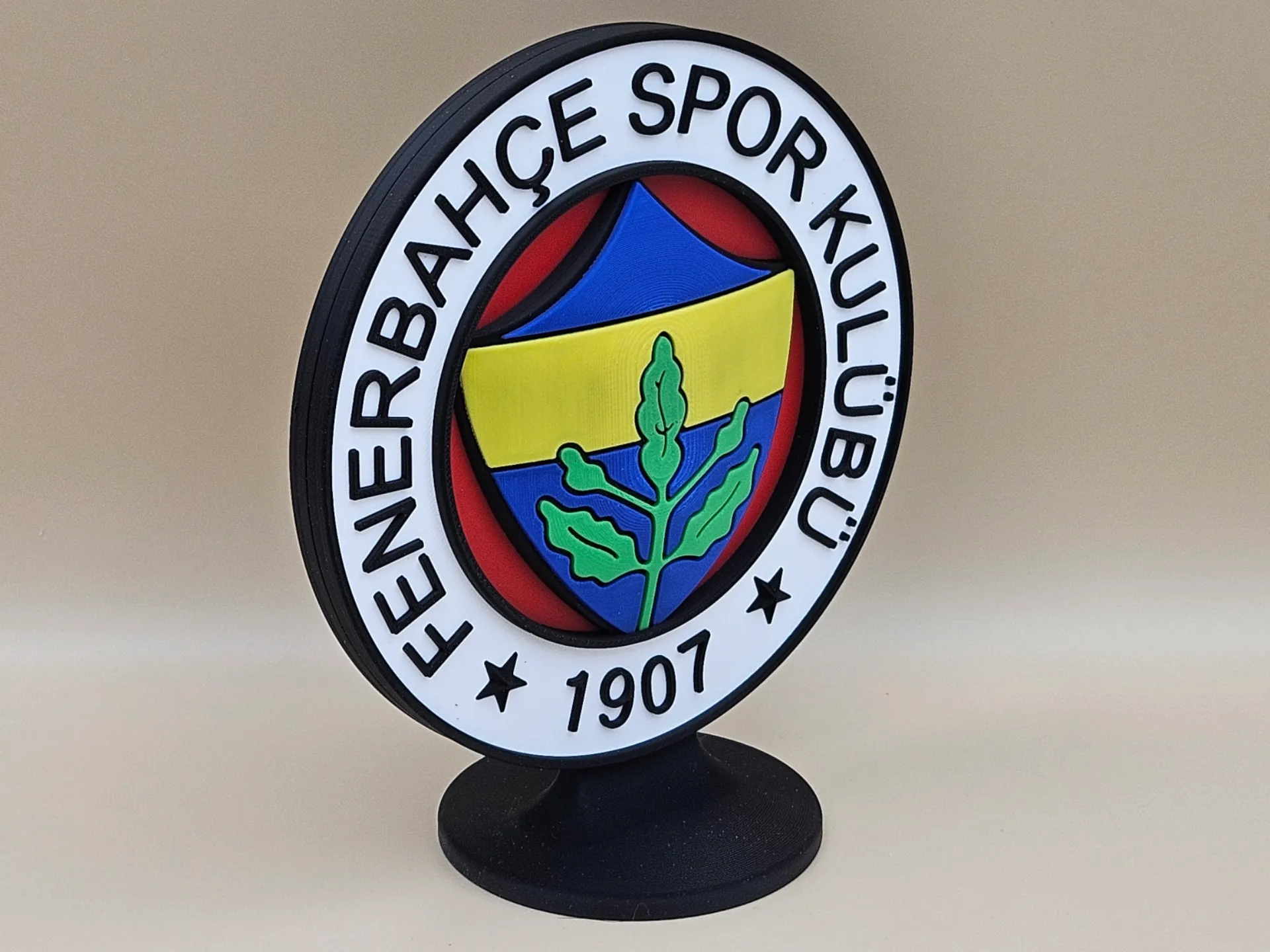 Sentez3D Özel: Stantlı Fenerbahçe Arması Dekoratif Masaüstü Aksesuarı küçük görsel